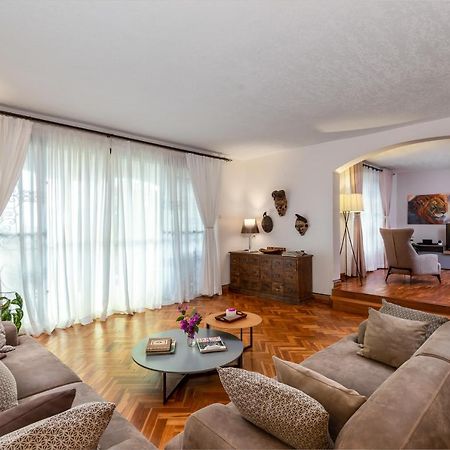 Ewange - A Casa Mia Panzió Kampala Kültér fotó