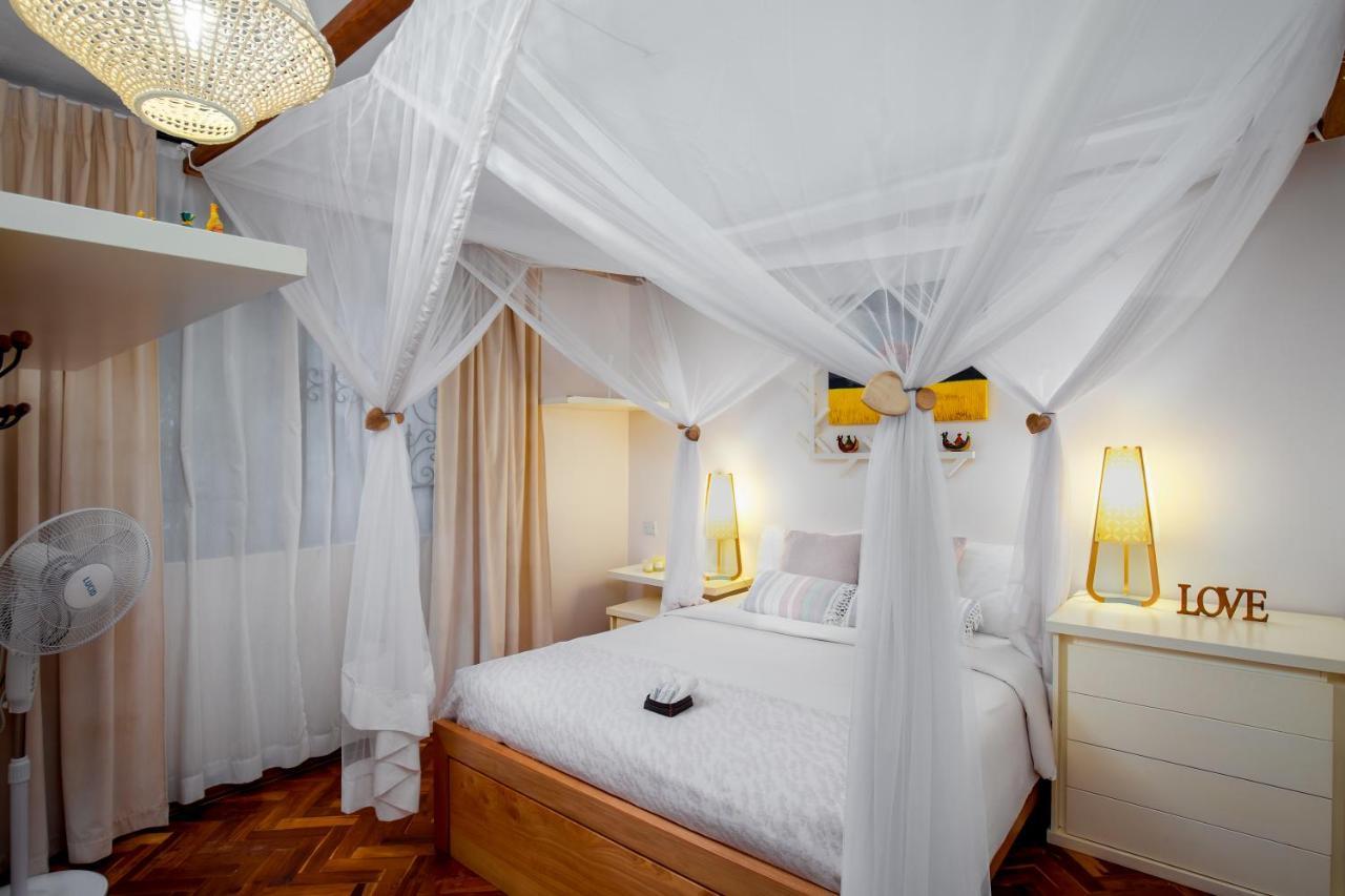Ewange - A Casa Mia Panzió Kampala Kültér fotó
