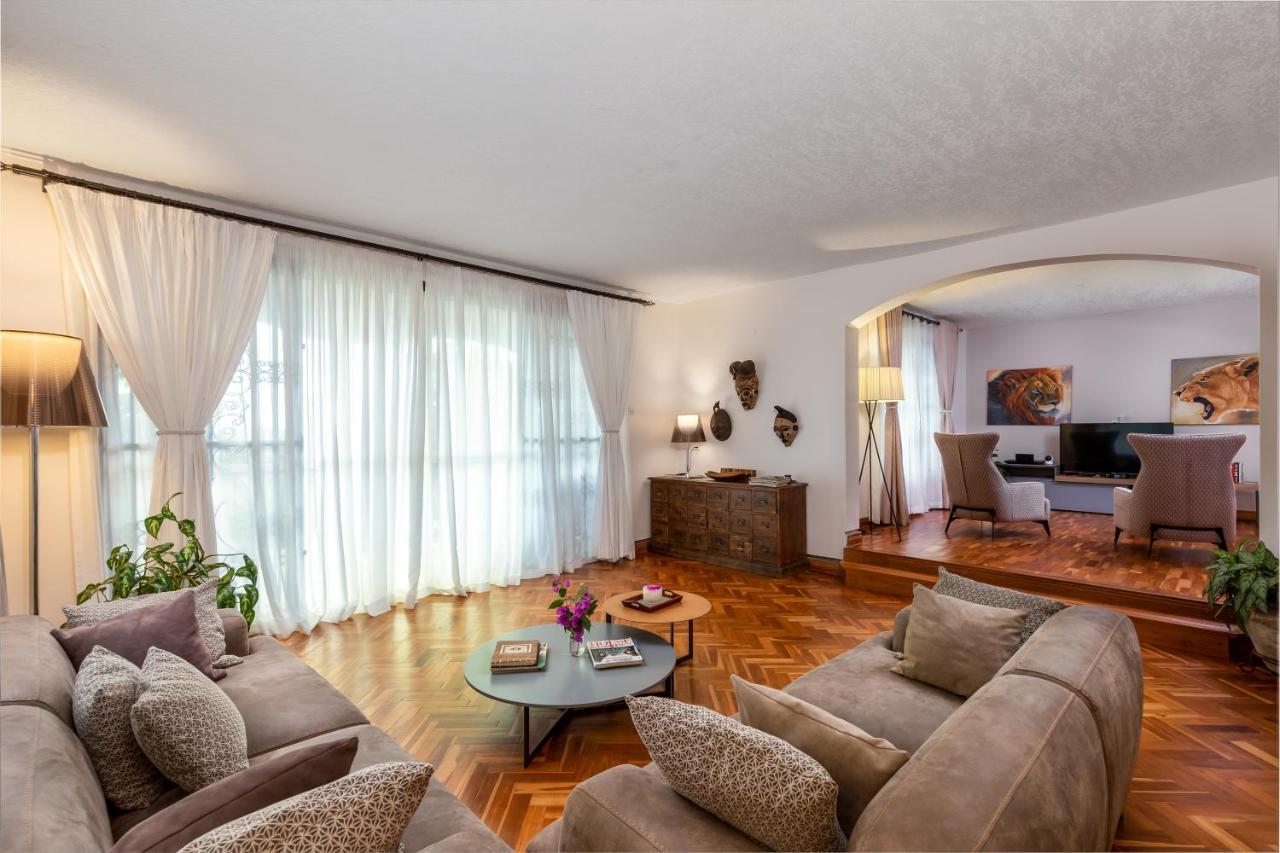 Ewange - A Casa Mia Panzió Kampala Kültér fotó